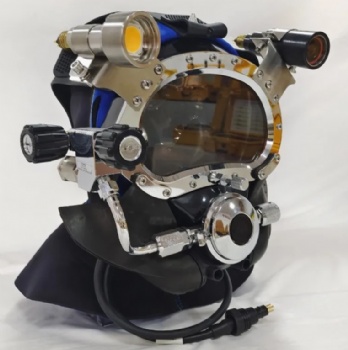 Diving Helmet